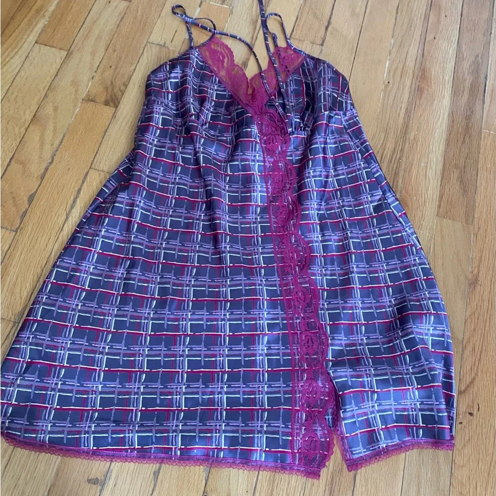 NEW Victoria’s Secret angel silky nightgown short slip dress laces